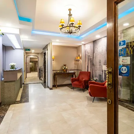 Raymond Old Стамбул