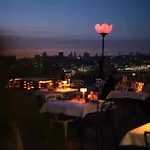 Raymond Old Hotel 4*