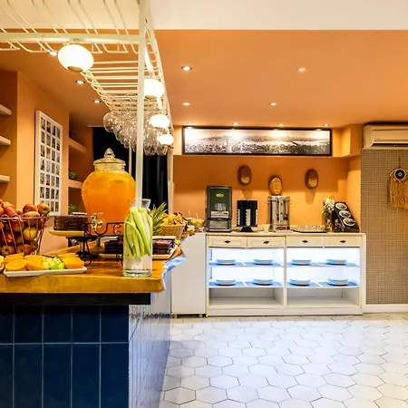 Hotel Raymond Old 4*