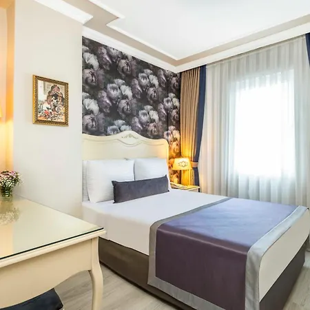 Hotel Raymond Old Istanbul