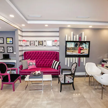 Hotel Raymond Old 4*