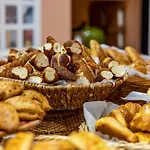 Raymond Old