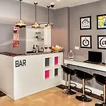 Raymond Old Otel 4*